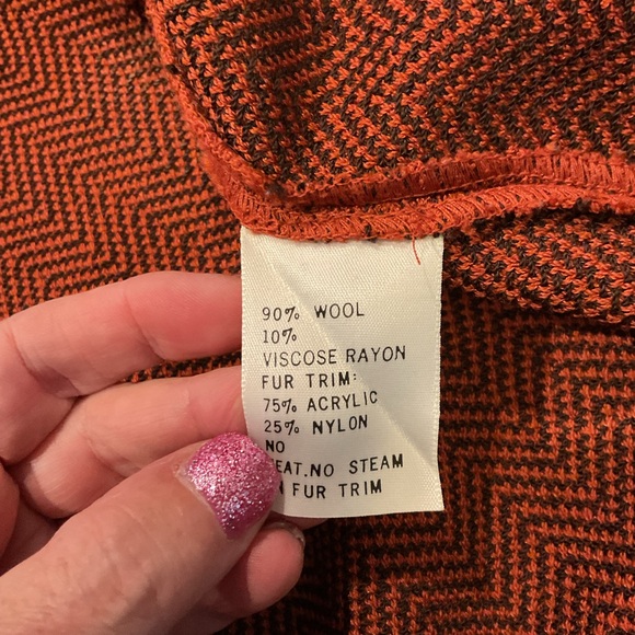 St. John Collection Vintage Wool Chevron Zigzag Fur Collar Skirt Suit Dress Y2K - Picture 5 of 13